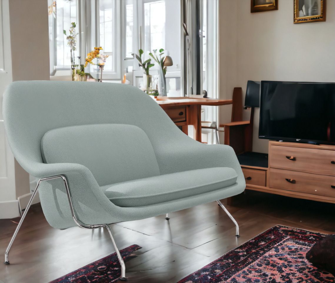 Womb Sette Sofa Relax von Knoll International, hellgraues modernes Design Sofa mit Chromgestell.