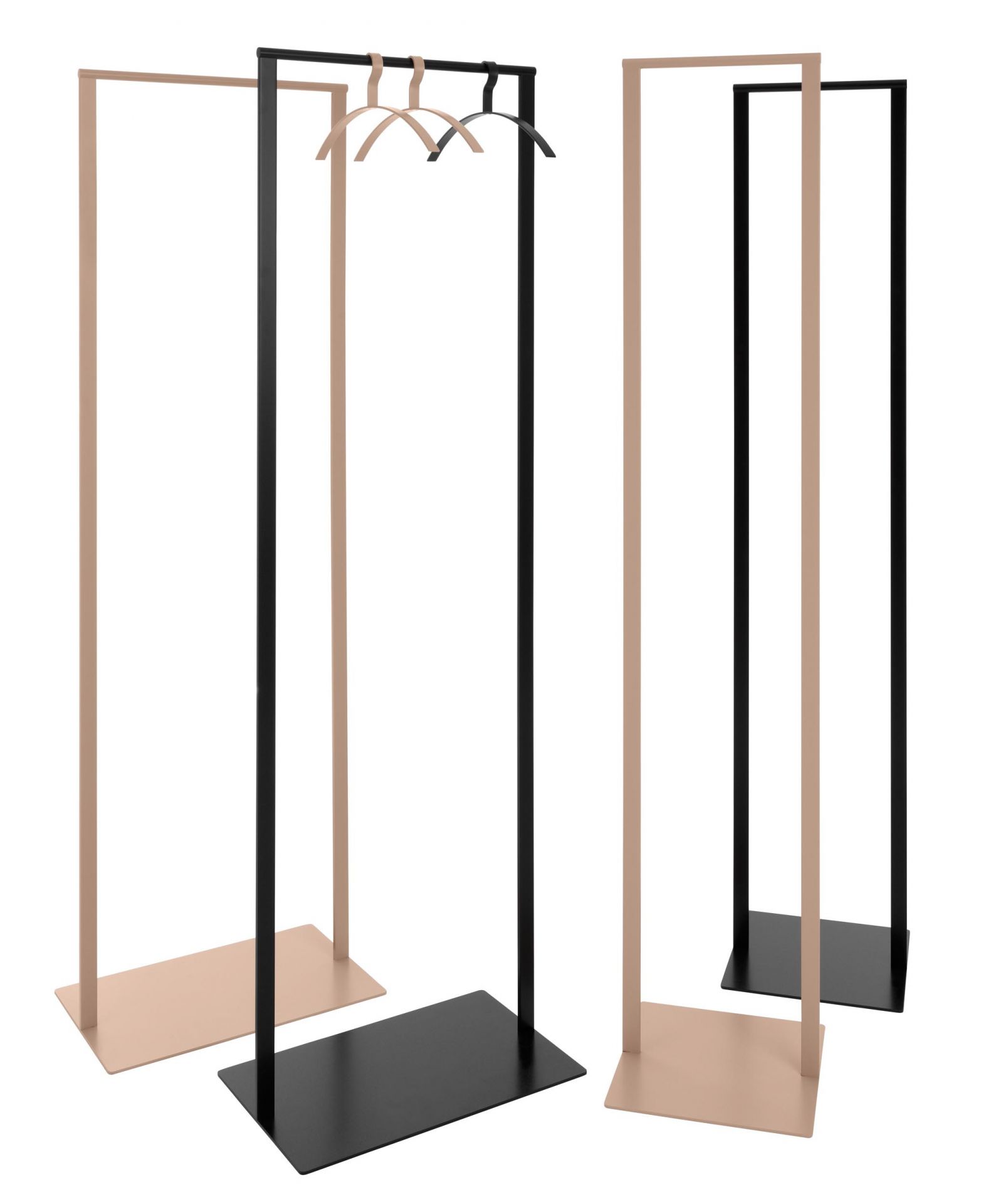 Schönbuch Slim Garderobenständer in Schwarz und Beige mit Kleiderbügeln, minimalistisches Design für moderne Flure.