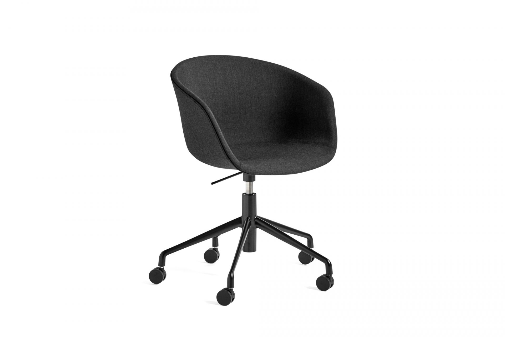 About a Chair AAC53 Drehstuhl mit schwarzem Fußgestell und dunkelgrauer Vollpolsterung.