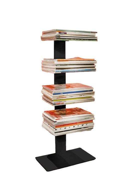 Booksbaum Magazin Standregal Radius, gefüllt mit Zeitschriften, modernes Design für Wohnzimmer und Büro.