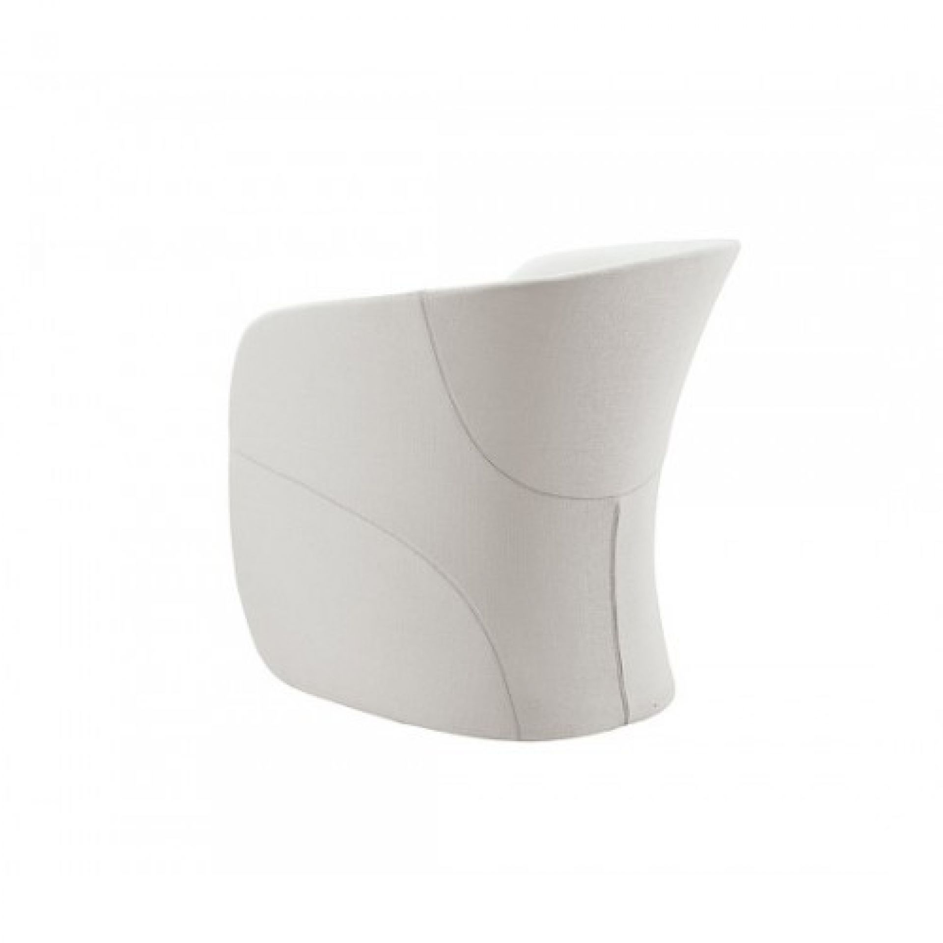 Rückansicht des weißen Calla Sessel von Zanotta, moderner Design Sessel für Wohnzimmer.