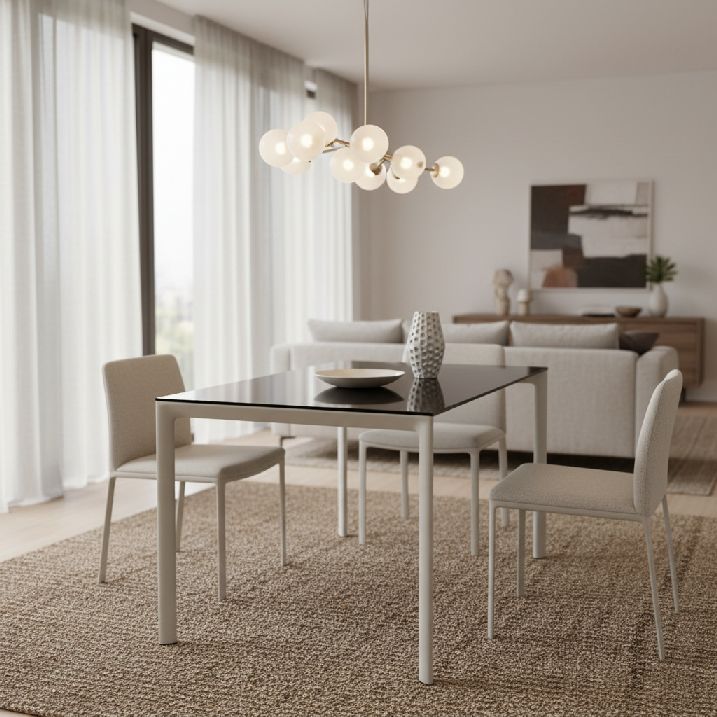 Maki-eettafel van KRISTALIA