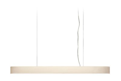 Helle, längliche I-Club Pendelleuchte von LZF Lamps mit Holzfurnier und filigranen Aufhängungen.