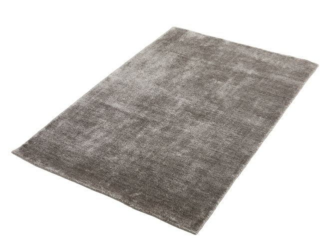 Tint Rug Teppich von Woud, 170x240 cm, grauer Teppich mit weicher Textur für Wohnzimmer.
