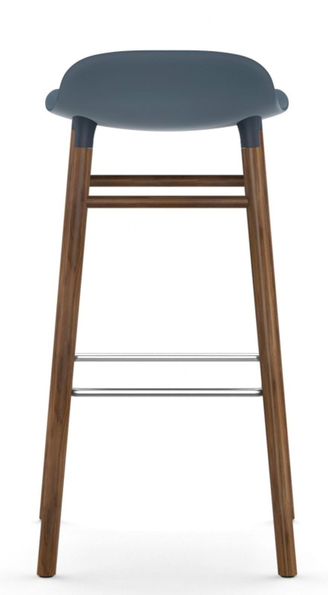 Form Barstool Barhocker von Normann Copenhagen, H 75 cm, Holzgestell, blaue Sitzfläche, Fußstütze.