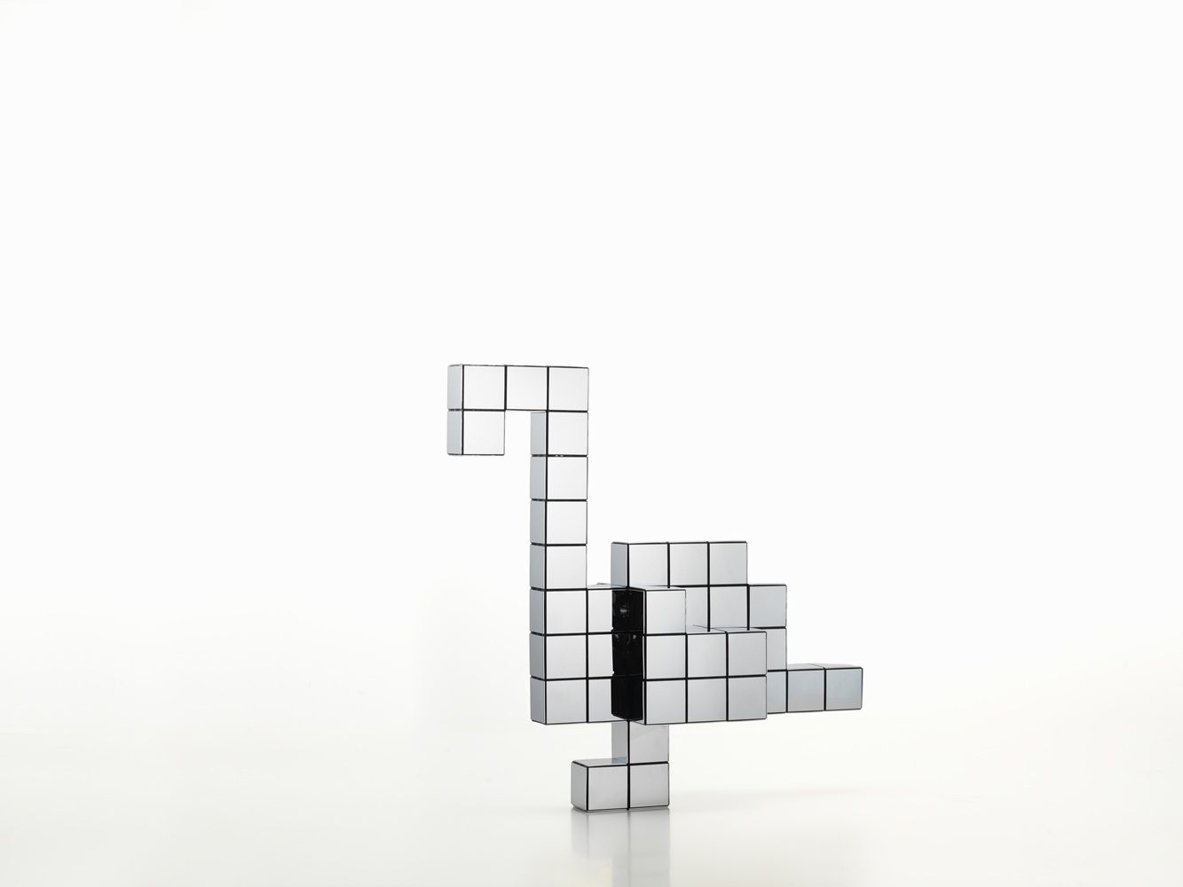 Panton Cubes Flamingo Chrome Sculptuur Vitra