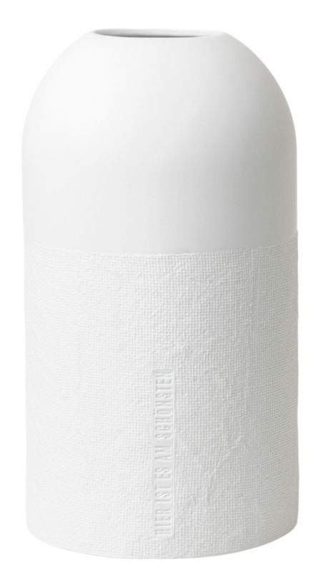 Weiße Formsprache Vase von Räder mit Textur und dem Schriftzug "Hier ist es am Schönsten".