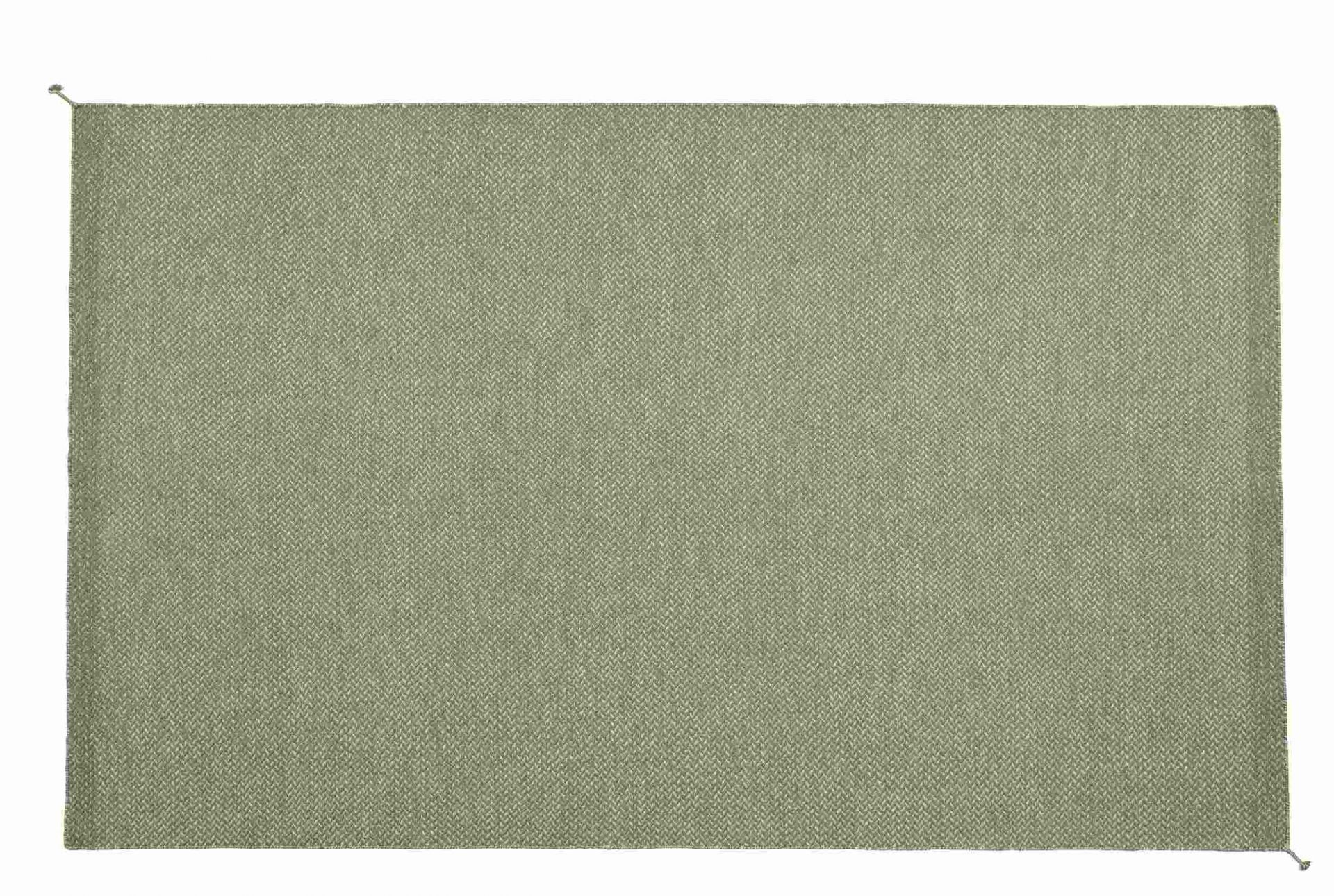 Muuto Ply Rug Teppich aus recyceltem Polyester für Innen- und Außenbereiche, grüne Textur.