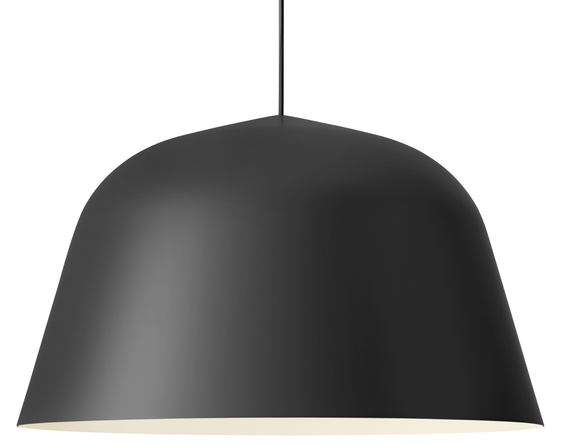 Schwarze Ambit Pendelleuchte von Muuto: Moderne Hängelampe für stilvolle Innenraumbeleuchtung.