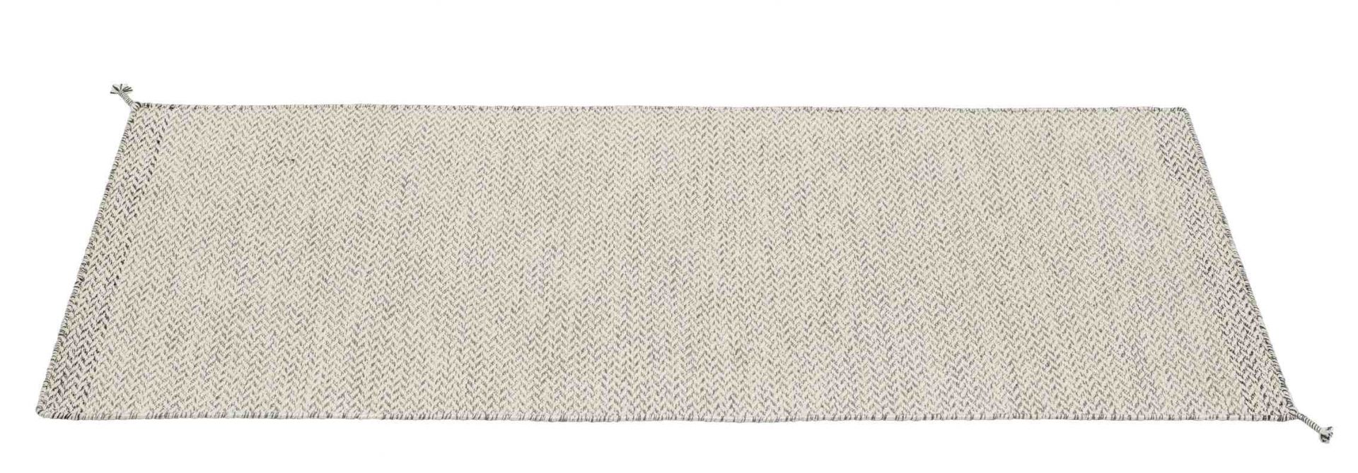 Ply Rug von Muuto, ein rechteckiger, gewebter Teppich aus recyceltem Polyester für Innen- und Außenbereiche.