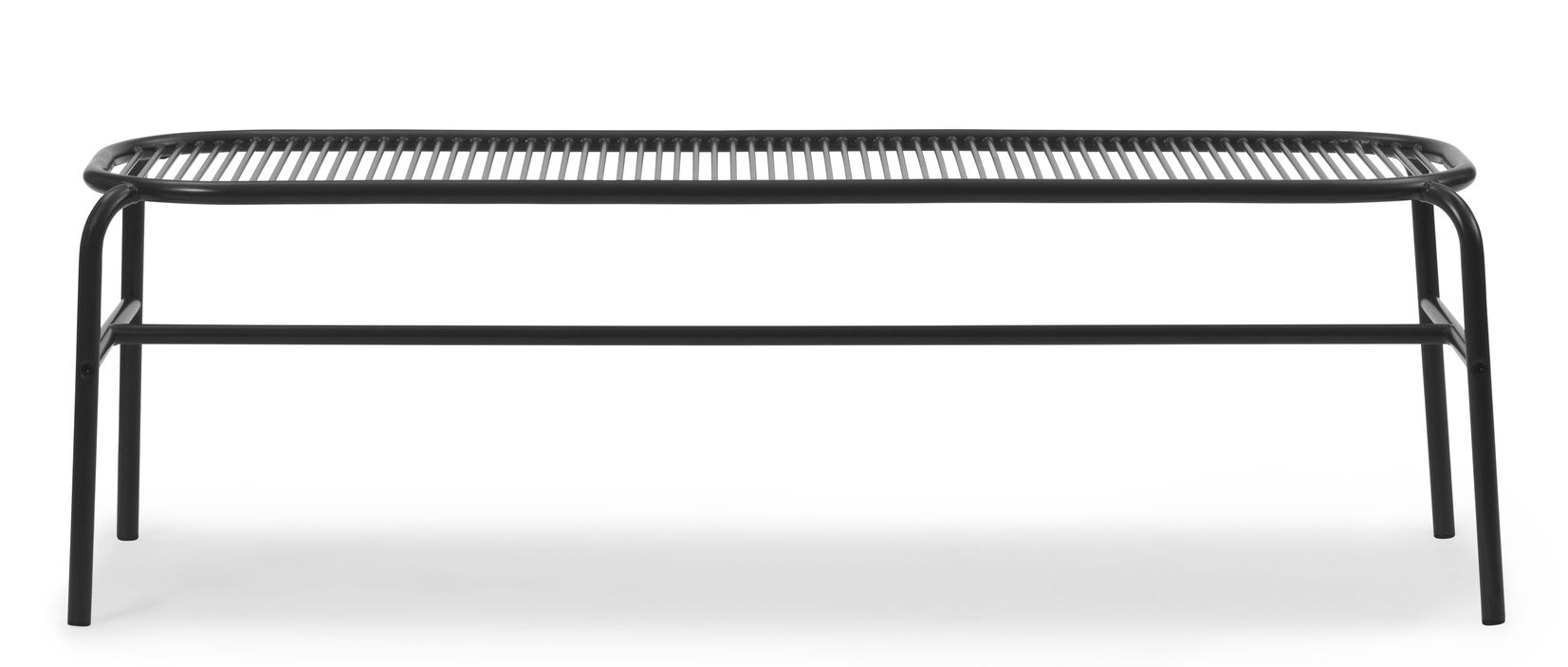 Schwarze Vig Bench Bank von Normann Copenhagen für den Außenbereich, minimalistisches Design mit Lattenrost-Sitzfläche.
