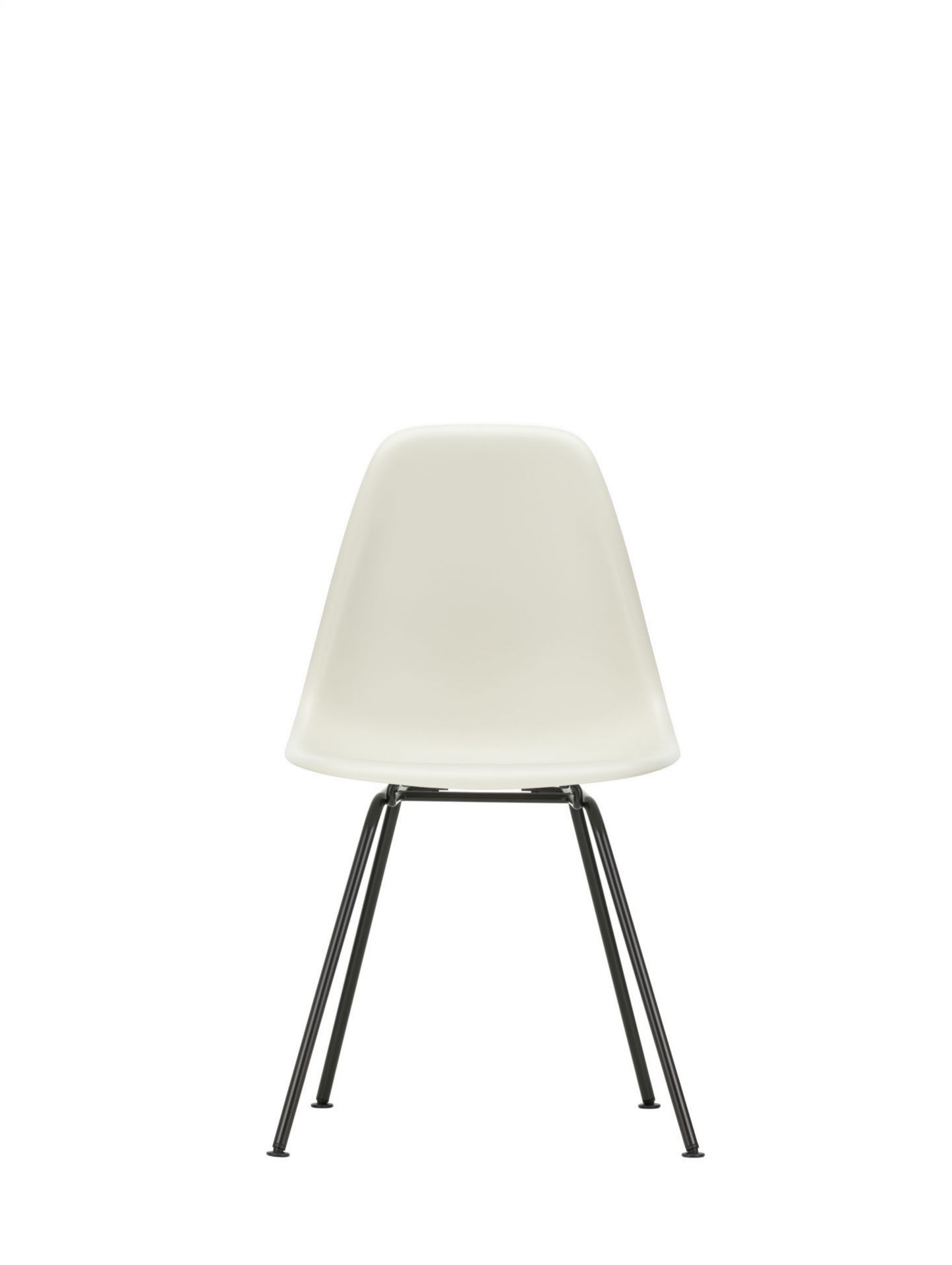 Weißer Eames Plastic Side Chair DSX Stuhl von Vitra mit Chromgestell, Ansicht von hinten.