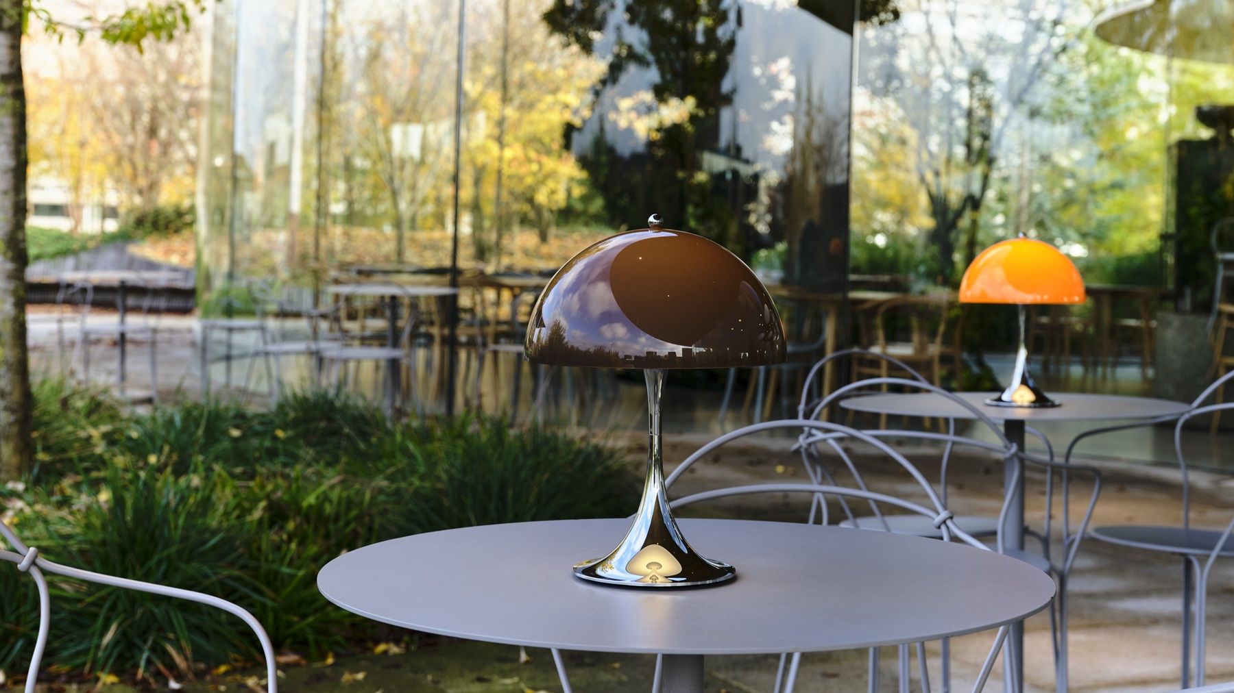 Panthella Originals 250 draagbare verlichting met oplaadbare batterij / tafellamp van Louis Poulsen