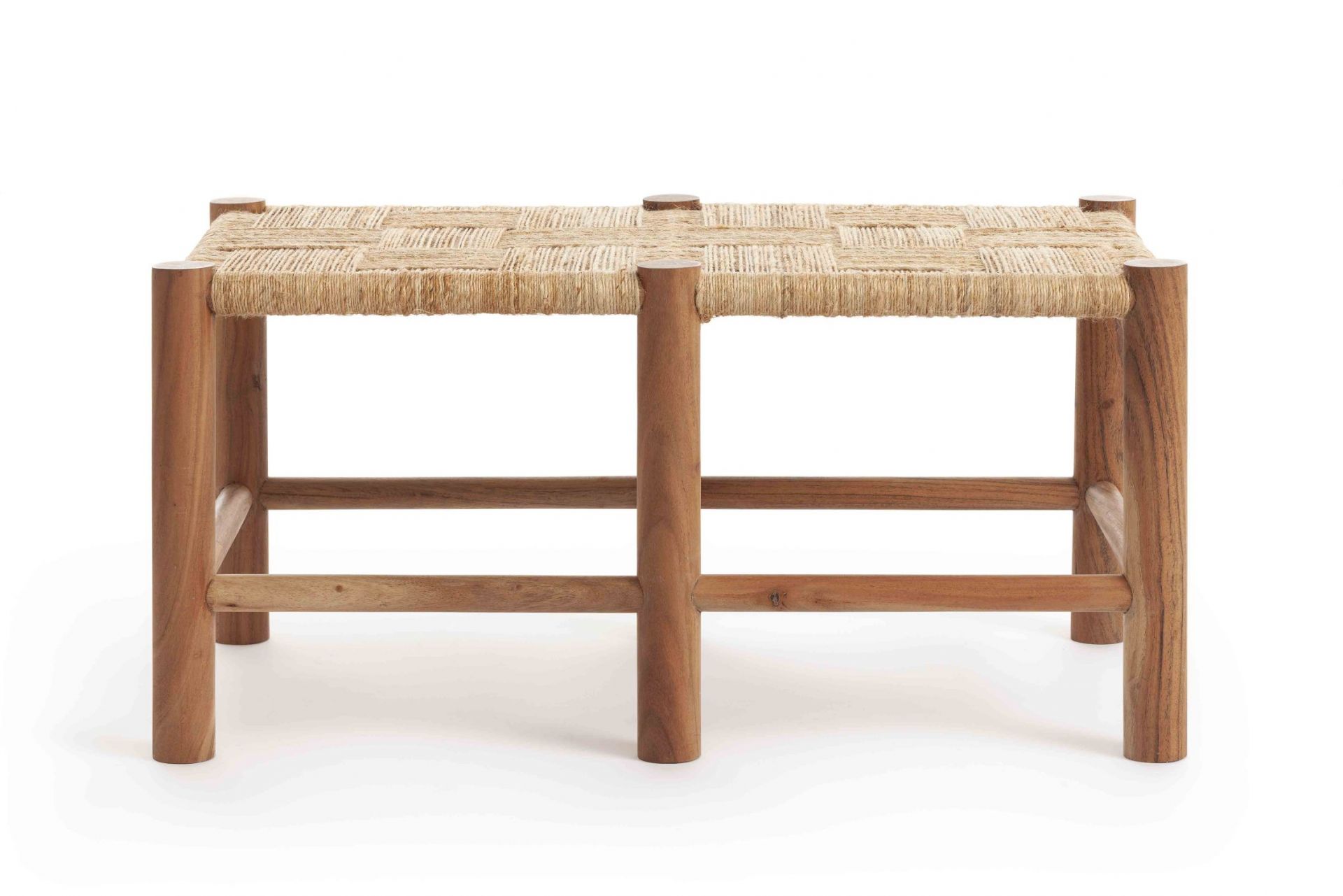 Roots Bank: Hocker aus Holz mit geflochtener Sitzfläche, ideal für Wohnzimmer und Essbereich.