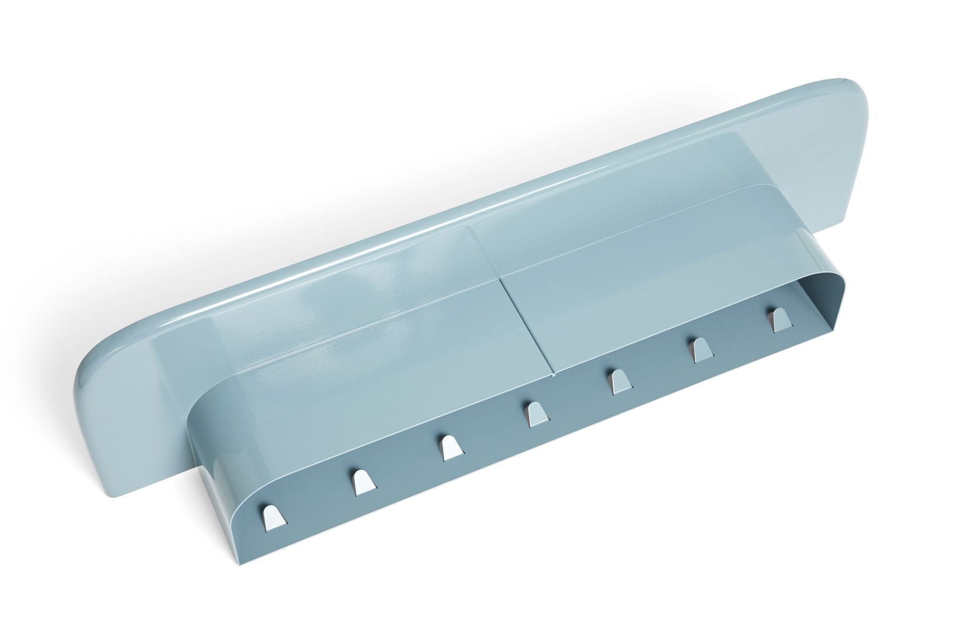 Hellblaues Hay Korpus Shelf Wandregal mit sieben Haken für Küche, Flur oder Büro.