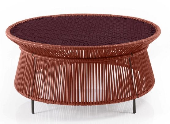 Brauner Caribe Chic Beistelltisch von ames für den Outdoor-Bereich, geflochten und mit runder Tischplatte.