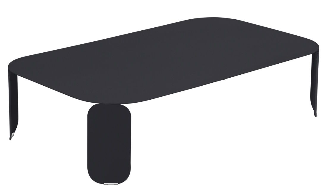 Schwarzer Fermob Bebop Low Table Outdoor-Tisch mit abgerundeten Ecken für Garten oder Terrasse.