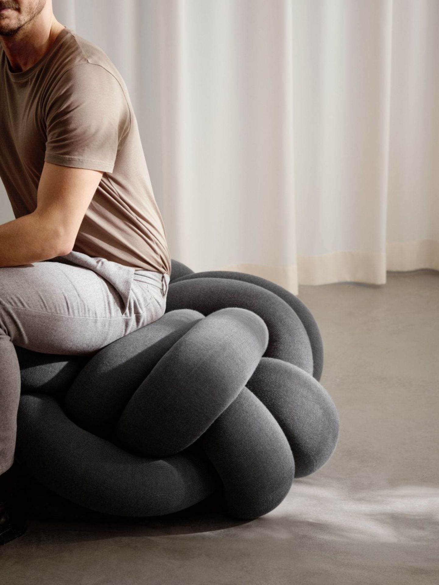 Knot XL zitkussen Design House Stockholm Forest