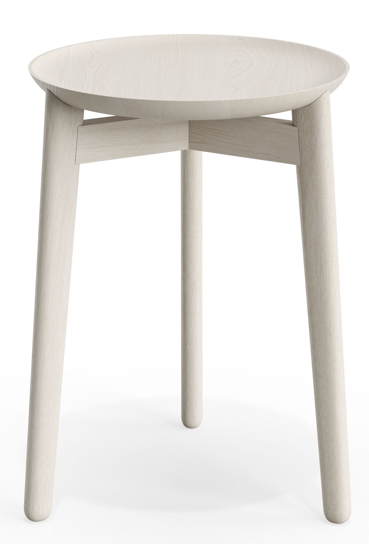 Plaisir 1 Beistelltisch H 46 cm von Zeitraum, runder Holztisch mit drei Beinen, helle Holzfarbe.