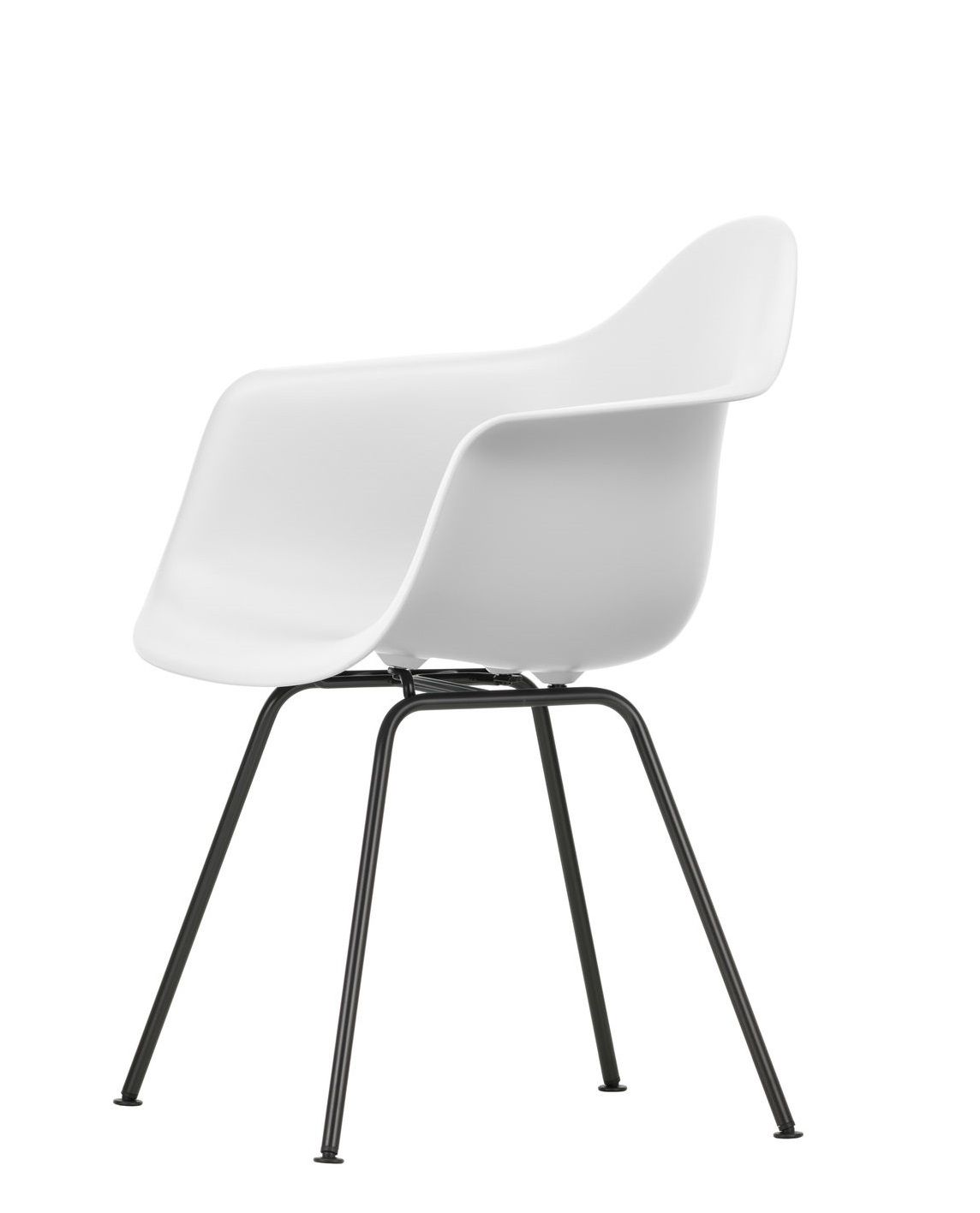 Weißer Eames Plastic Arm Chair DAX Stuhl von Vitra mit schwarzem Metallgestell, seitliche Ansicht.