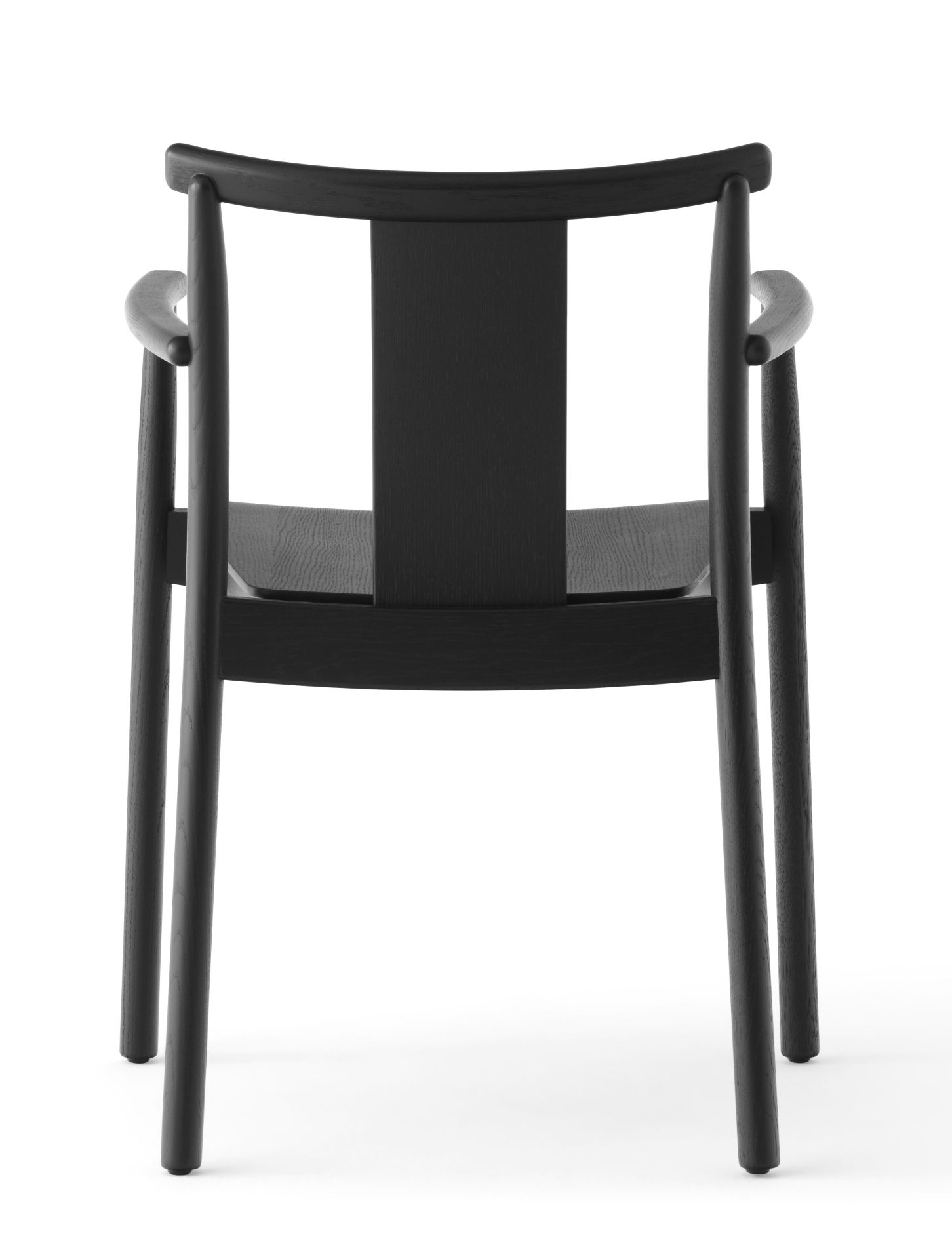 Rückansicht des schwarzen Merkur Dining Chair Stuhls mit Armlehnen von Audo Copenhagen auf weißem Hintergrund.
