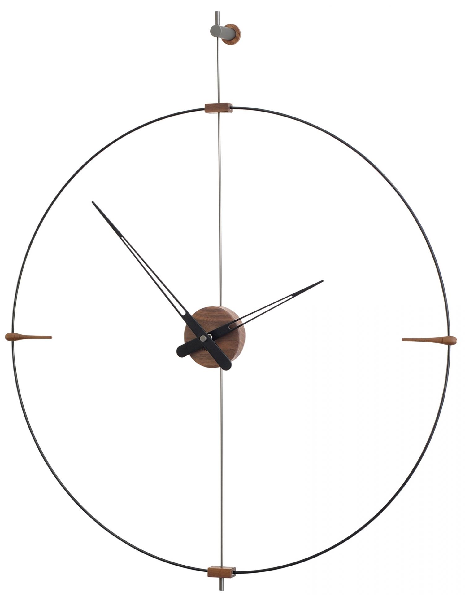 Detailaufnahme der minimalistischen Nomon Bilbao Wanduhr mit schwarzem Rahmen und Holzdetails.