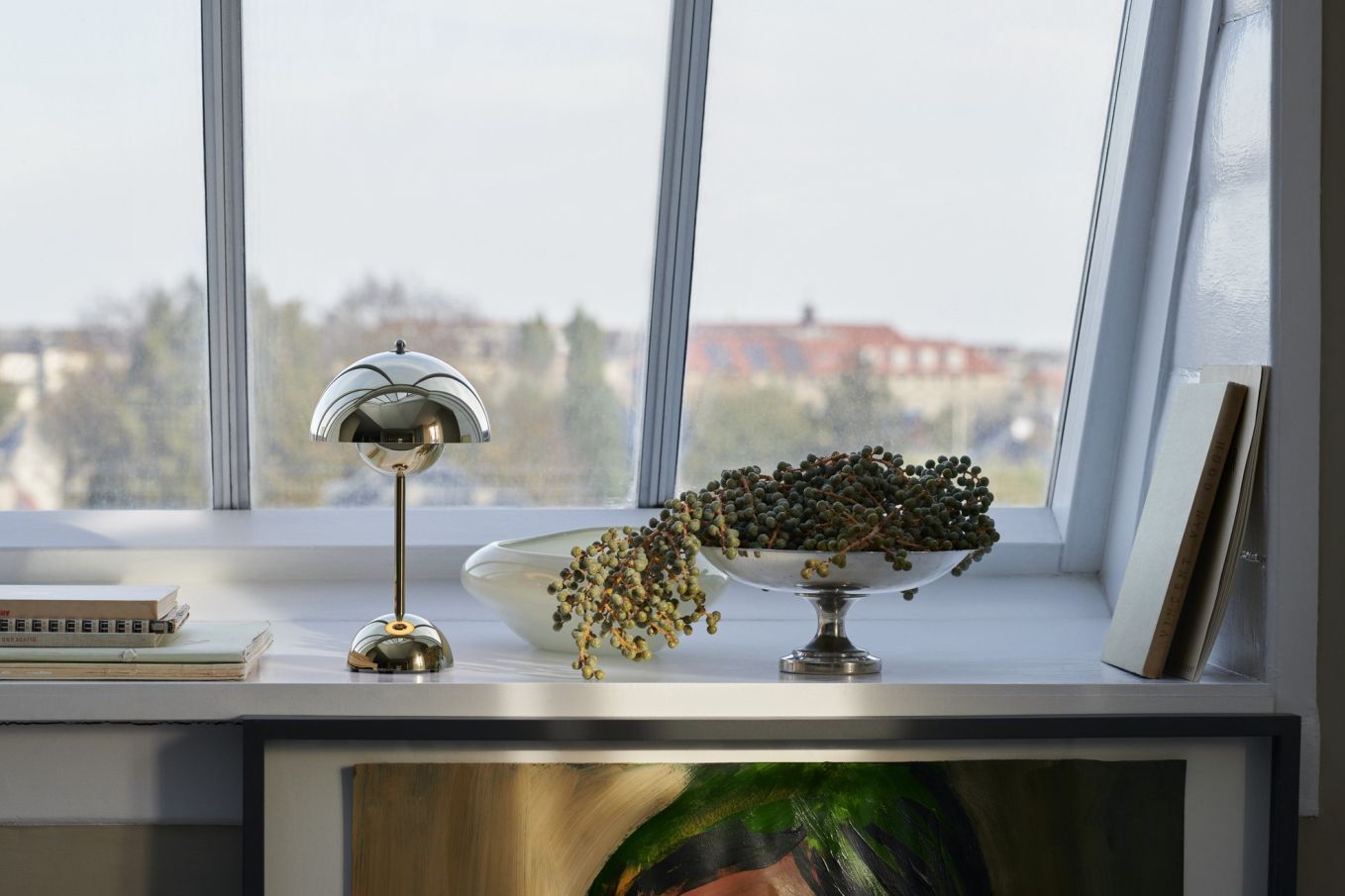 Flowerpot VP9 draagbare acculamp / tafellamp met USB-aansluiting, verchroomd, AndTradition