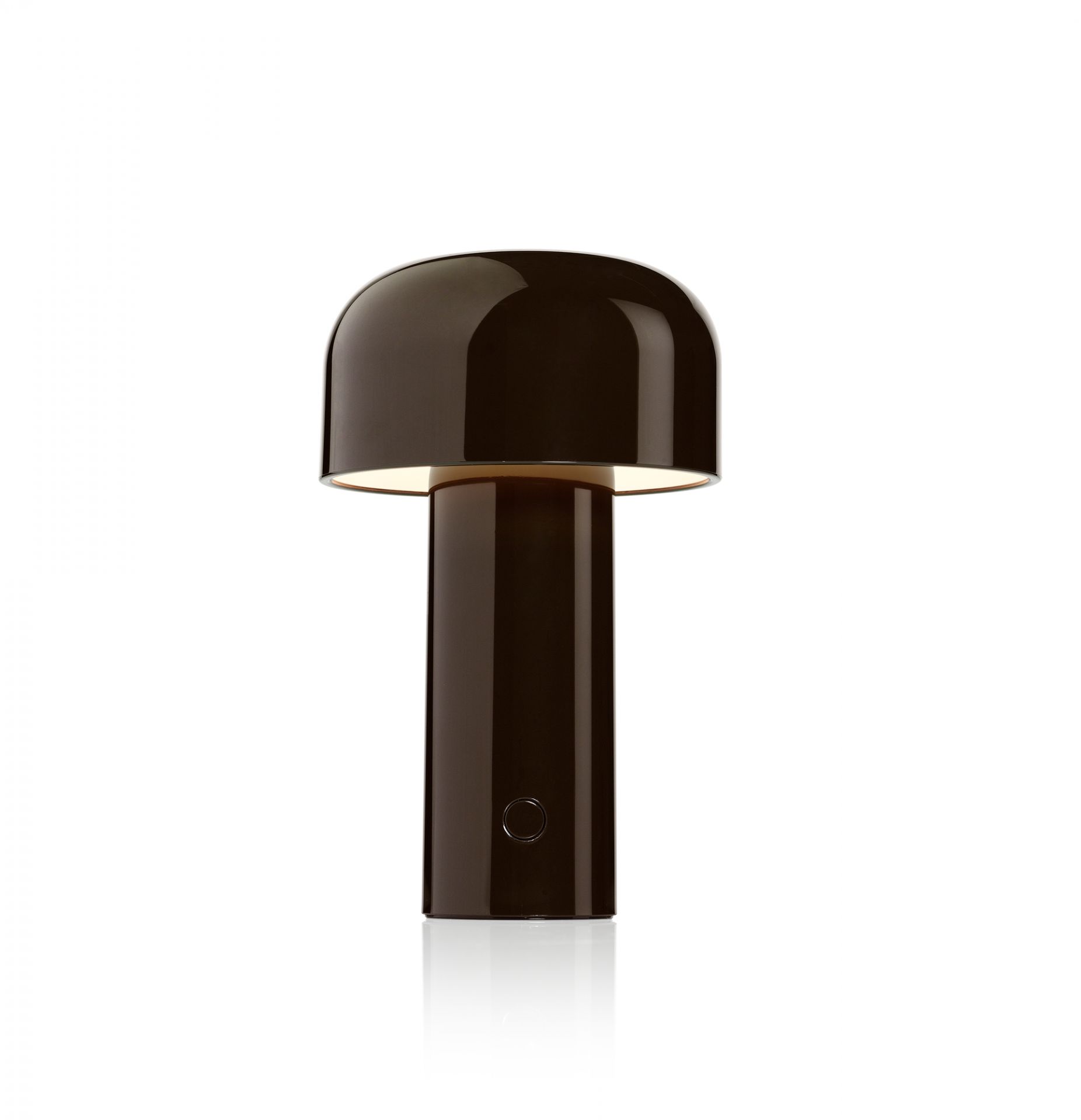 Braune Bellhop Tischleuchte von Flos mit USB-Kabel, modernes Design für Nachttisch oder Schreibtisch.