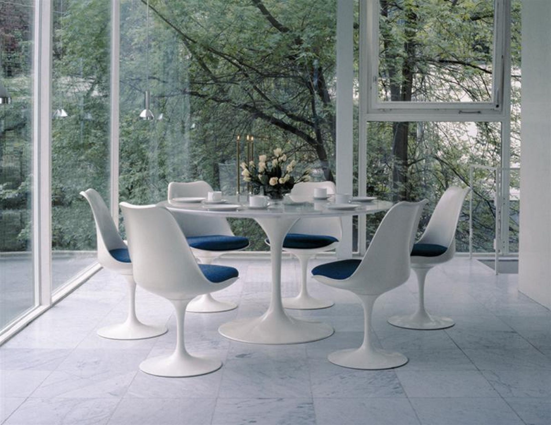 Tulip Chair stoel, niet draaibaar, Knoll International, TENTOONSTELLINGSSTUK
