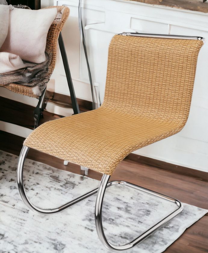 MR Stuhl ohne Armlehnen, Rattan, Knoll International Design, Freischwinger mit Chromgestell.