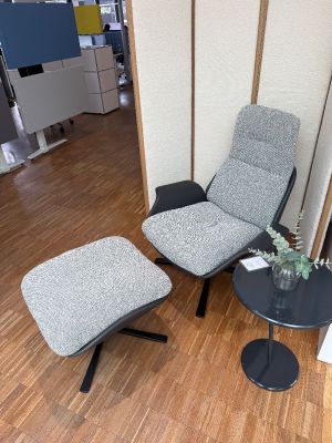 Rei fauteuil & voetenbank Prostoria TENTOONSTELLINGSSTUK