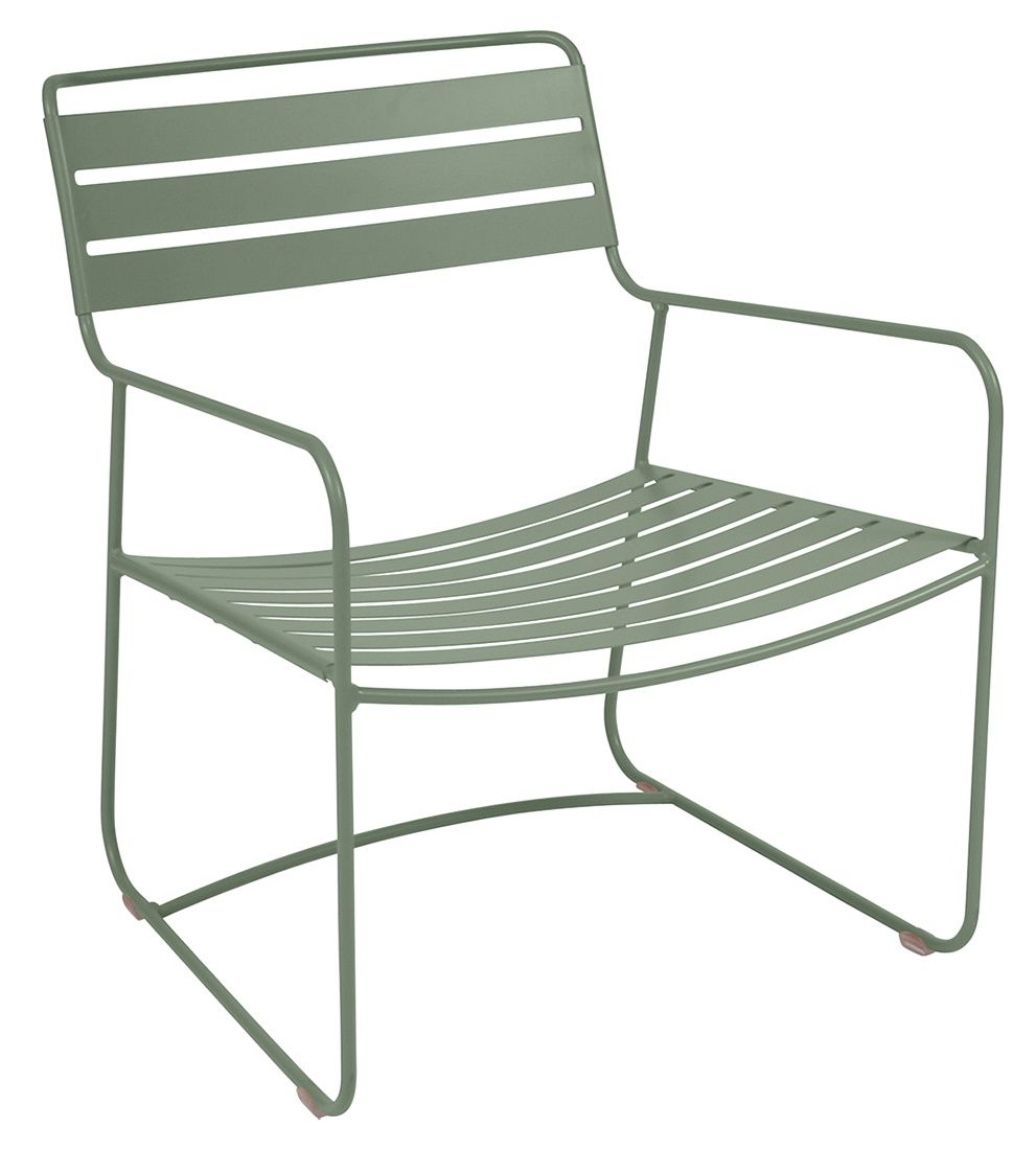 Surprising Fermob Sessel für den Außenbereich, moderner Gartensessel aus Metall in Salbeigrün, bequemer Loungesessel.