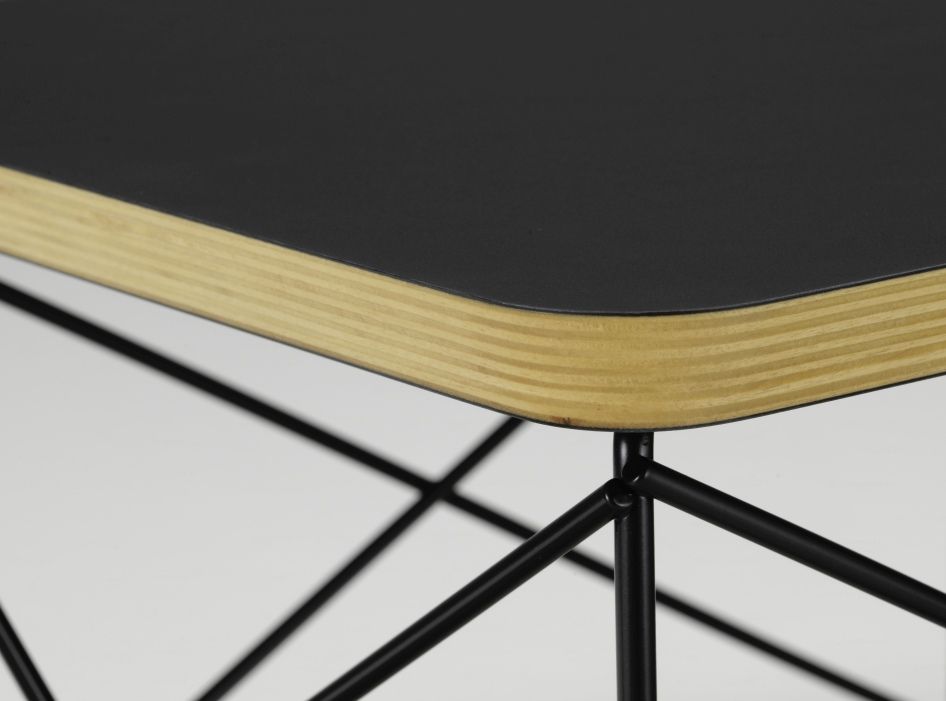 Bijzettafel LTR HPL zwart Vitra, staaldraad met zwarte poedercoating