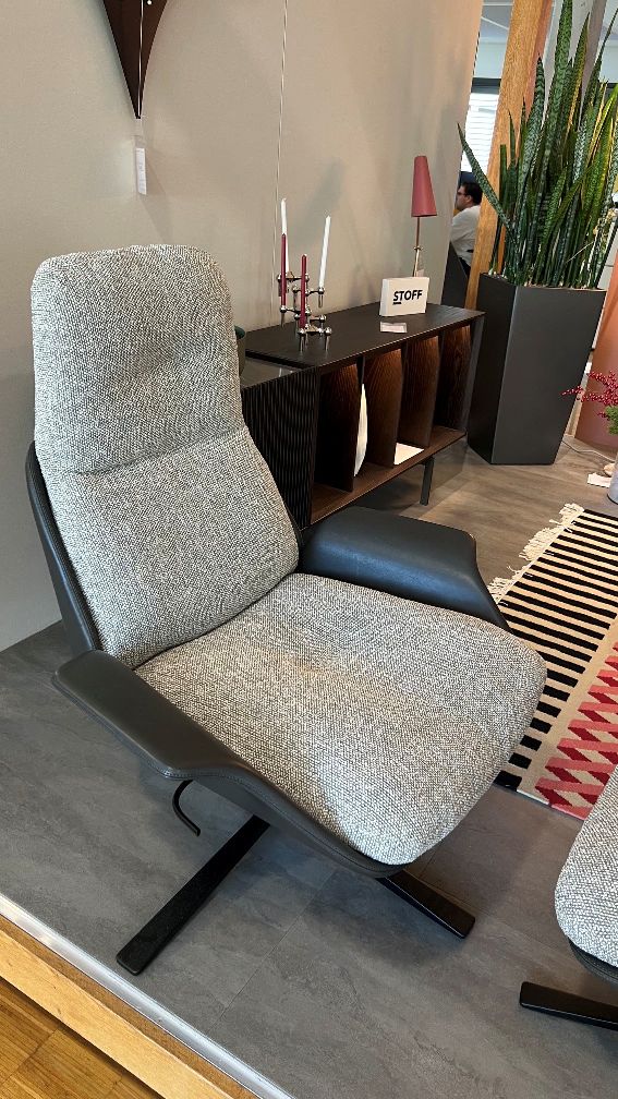 Rei fauteuil en voetenbank Prostoria displaymodel
