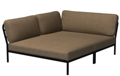 Houe Level Cozy Corner Outdoor Sofa, linke Ecke, bequemes Gartenmöbel mit beigen Polstern.