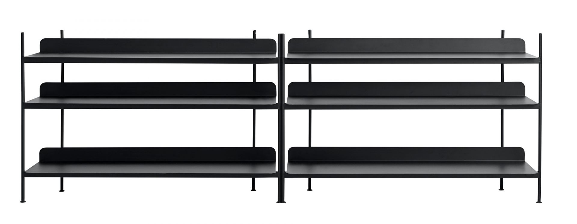 Schwarzes Muuto Compile Regalsystem mit drei Ebenen, modernes modulares Design für Wohnzimmer und Büro.